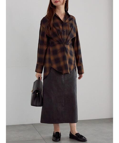 Te chichi（テチチ）の「クラックレザーライクナロースカート（スカート・レディース・ブラウン/ブラック・F）」の12枚目の写真