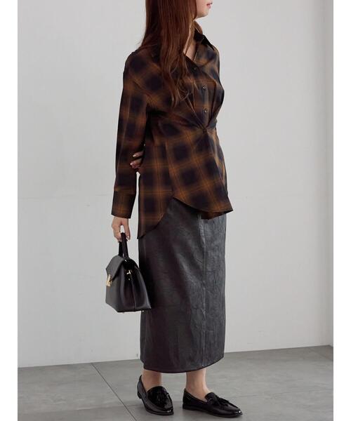 Te chichi（テチチ）の「クラックレザーライクナロースカート（スカート・レディース・ブラウン/ブラック・F）」の13枚目の写真