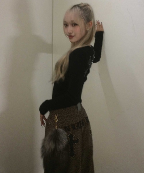 .KOM（ドットコム）の「A'GEM/9 × .kom 『.KOM/ドットケーオーエム』Y2K 背中ラインストーン羽デザイン 長袖Tシャツ/カットソー（Tシャツ/カットソー・レディース・アイボリー/グレー/ブラック/ブラック×ブルー・FREE）」の17枚目の写真