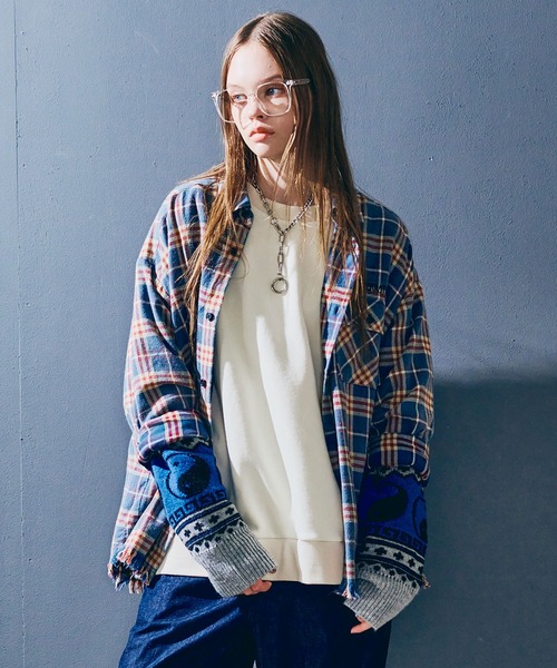 RNA(アールエヌエー)の「M2585 ニットコンビトレーナー(スウェット・レディース・アイボリー/レッド/ブラック・MEDIUM)」の22枚目の写真