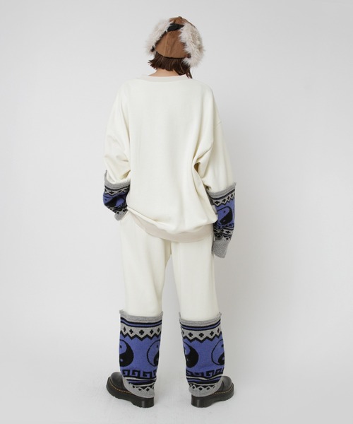 RNA(アールエヌエー)の「M2585 ニットコンビトレーナー(スウェット・レディース・アイボリー/レッド/ブラック・MEDIUM)」の14枚目の写真