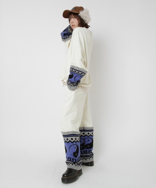 RNA(アールエヌエー)の「M2585 ニットコンビトレーナー(スウェット・レディース・アイボリー/レッド/ブラック・MEDIUM)」の13枚目の写真