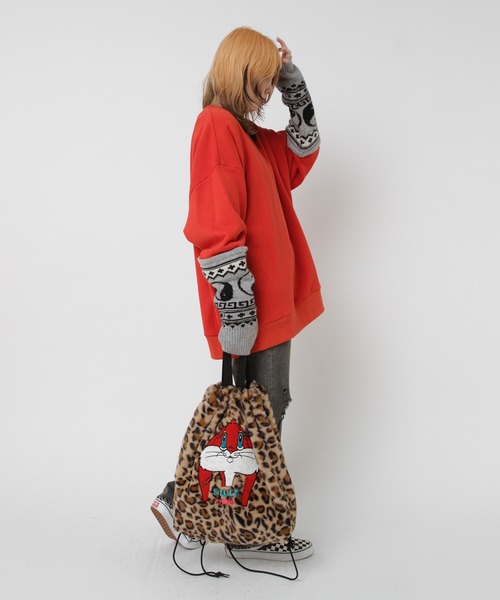 RNA(アールエヌエー)の「M2585 ニットコンビトレーナー(スウェット・レディース・アイボリー/レッド/ブラック・MEDIUM)」の16枚目の写真