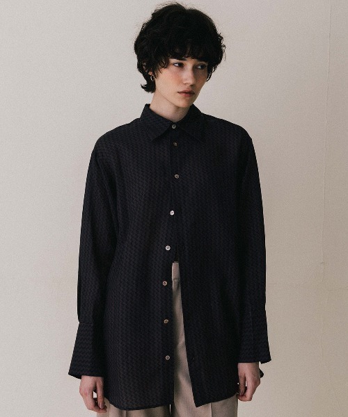 CREDONA(クレドナ)の「GEOMETRIC SHIRT/ジオメトリックシャツ(シャツ/ブラウス・レディース・ブラウン/ベージュ・FREE)」の1枚目の写真
