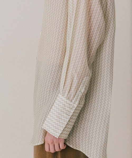 CREDONA(クレドナ)の「GEOMETRIC SHIRT/ジオメトリックシャツ(シャツ/ブラウス・レディース・ブラウン/ベージュ・FREE)」の14枚目の写真