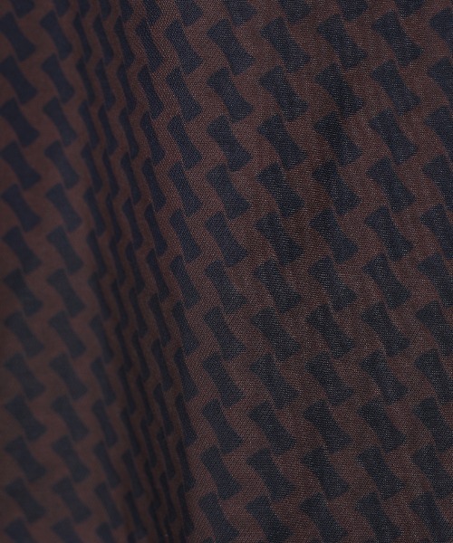 CREDONA(クレドナ)の「GEOMETRIC SHIRT/ジオメトリックシャツ(シャツ/ブラウス・レディース・ブラウン/ベージュ・FREE)」の22枚目の写真