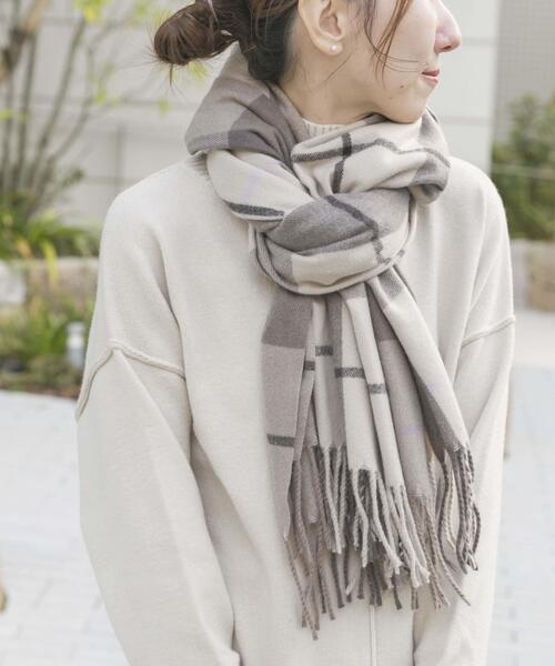 ITEMS URBANRESEARCH（アイテムズ アーバンリサーチ）の「チェックストール（マフラー・レディース・ネイビー/アイボリー/ライトブルー/モカ・-）」の12枚目の写真