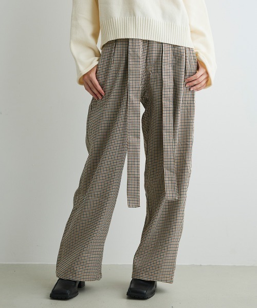 Mirette(ミレット)の「ベルトディテールチェックワイドパンツ Belt Detail Check Wide Pants(その他パンツ・レディース・ブラウン・LARGE/MEDIUM/SMALL)」の2枚目の写真