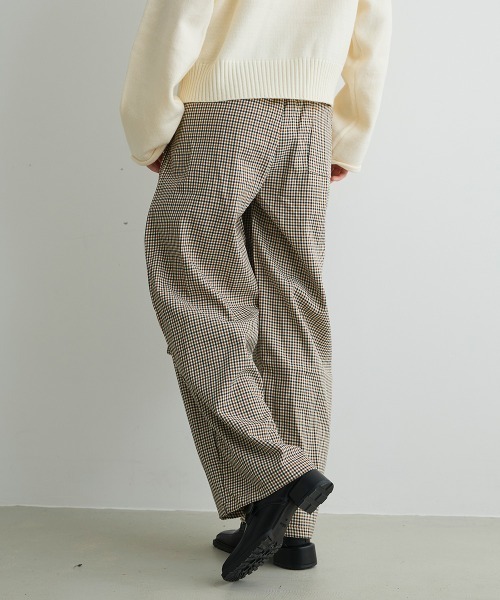 Mirette(ミレット)の「ベルトディテールチェックワイドパンツ Belt Detail Check Wide Pants(その他パンツ・レディース・ブラウン・LARGE/MEDIUM/SMALL)」の7枚目の写真