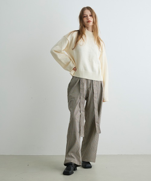 Mirette(ミレット)の「ベルトディテールチェックワイドパンツ Belt Detail Check Wide Pants(その他パンツ・レディース・ブラウン・LARGE/MEDIUM/SMALL)」の9枚目の写真