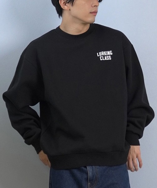 LURKING CLASS(ラーキングクラス)の「LURKING CLASS/ラーキングクラス トレーナー/スウェット バックプリント ST25FUM03(スウェット・メンズ・ブラック/グレー・XL/L/M)」の1枚目の写真