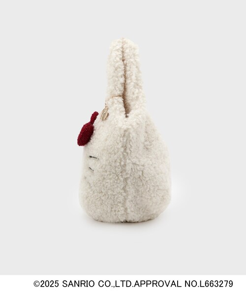 OPAQUE.CLIP（オペークドットクリップ）の「【ハローキティ】ふわふわマルシェバッグ（ハンドバッグ・レディース・オフホワイト/ブラック・00）」の18枚目の写真