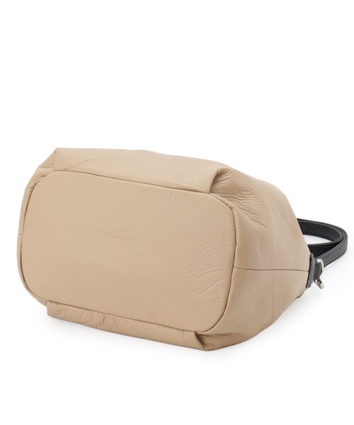 Sunauna(スーナウーナ)の「◆【2WAY/オリジナルプリント裏使用】タックトートバック(トートバッグ・レディース・ブラック/ベージュ・00)」の15枚目の写真