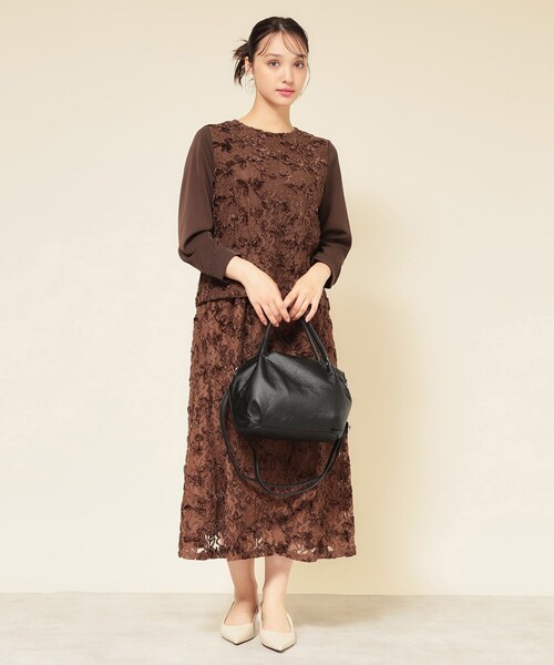 Sunauna(スーナウーナ)の「◆【2WAY/オリジナルプリント裏使用】タックトートバック(トートバッグ・レディース・ブラック/ベージュ・00)」の5枚目の写真