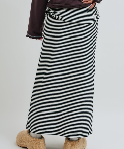 atmos pink（アトモスピンク）の「atmos pink Border Long Skirt / アトモス ピンク ボーダー ロング スカート（スカート・レディース・ピンク/ホワイト・FREE）」の8枚目の写真