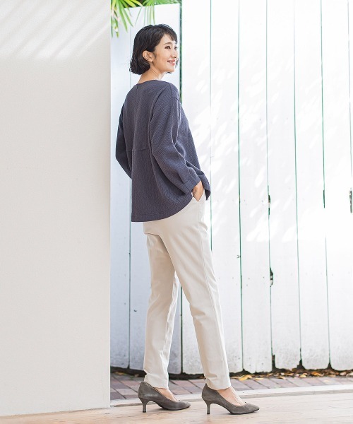 la.f…(ラエフ)の「つぶつぶジョーゼットカットソー≪洗濯機で洗える≫(Tシャツ/カットソー・レディース・ブラウン/ホワイト/チャコールグレー・9号)」の15枚目の写真