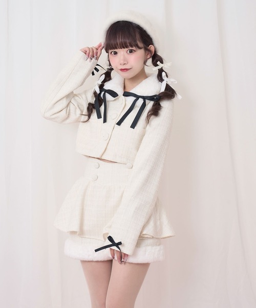 Honey Cinnamon（ハニーシナモン）の「裾ファーツイードペプラムショートパンツ（その他パンツ・レディース・ホワイト/ボルドー・FREE）」の13枚目の写真