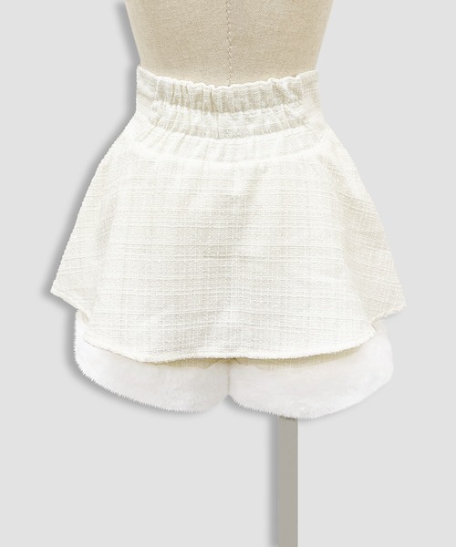 Honey Cinnamon（ハニーシナモン）の「裾ファーツイードペプラムショートパンツ（その他パンツ・レディース・ホワイト/ボルドー・FREE）」の18枚目の写真