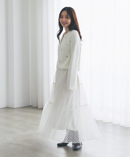 La boutique BonBon(ラブティックボンボン)の「【今すぐお届け!】フェザーヤーンビジュー刺繍ジャケットカーディガン(カーディガン/ボレロ・レディース・オフホワイト/チャコールグレー/ピンク・FREE)」の9枚目の写真