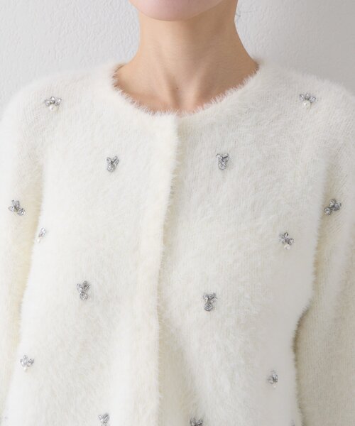 La boutique BonBon(ラブティックボンボン)の「【今すぐお届け!】フェザーヤーンビジュー刺繍ジャケットカーディガン(カーディガン/ボレロ・レディース・オフホワイト/チャコールグレー/ピンク・FREE)」の18枚目の写真