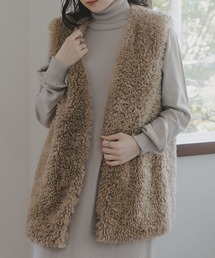 slattgir（スラットジール）の「高身長　プードルファーベスト（トールサイズ）Essenave（ベスト）」