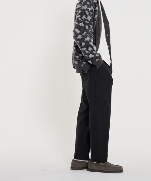 coca（coca）（コカ）の「ヘリンボーンストレッチイージータックテーパードパンツ（その他パンツ・メンズ・ブラック/チャコール・XL/L/M）」の12枚目の写真