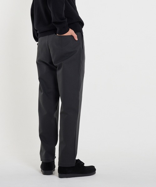 coca（coca）（コカ）の「ヘリンボーンストレッチイージータックテーパードパンツ（その他パンツ・メンズ・ブラック/チャコール・XL/L/M）」の17枚目の写真