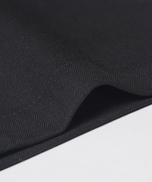 coca（coca）（コカ）の「ヘリンボーンストレッチイージータックテーパードパンツ（その他パンツ・メンズ・ブラック/チャコール・XL/L/M）」の6枚目の写真