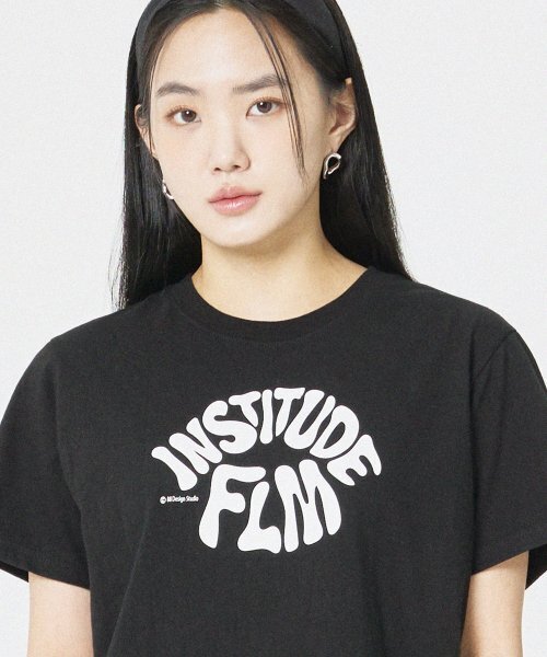 F.ILLUMINATE(フィルミネイト)の「(W)グラフィティロゴT-ブラック(Tシャツ/カットソー・レディース・その他・FREE)」の1枚目の写真