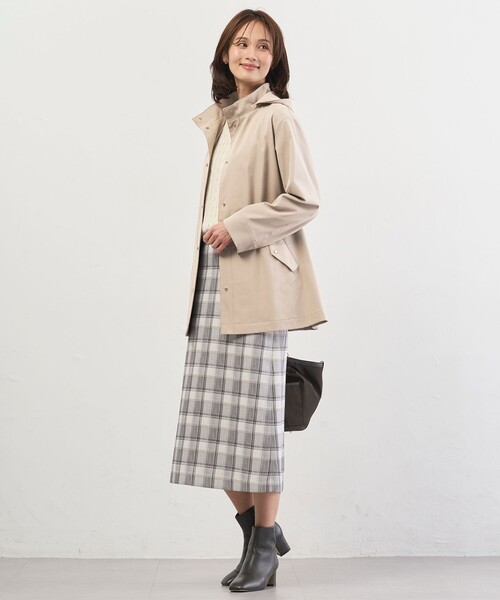 J.PRESS Ladies(J.プレス レディス)の「【春のマストアイテム・2way】ドライツイルストレッチ フーデット アウター(その他アウター・レディース・ベージュ系/ライトグレー系/ネイビー系/ブルー系・S/XS)」の15枚目の写真