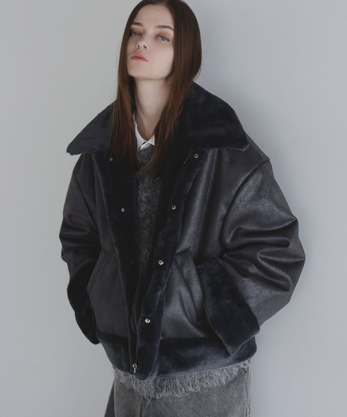 SOCCE(ソーシー)の「ルーズシルエットフェイクムートンジャケット(ムートンコート・メンズ・ブルーグレー/ブラック×ブラック/チャコールグレー・S/M/L/XL)」の7枚目の写真