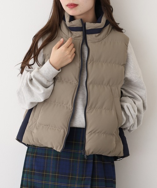 EGLANTINE(エグランティーヌ)の「EGLANTINE 中綿配色ベスト(ダウンベスト・レディース・アイボリー/ブラック/モスグリーン/オレンジ・38)」の3枚目の写真