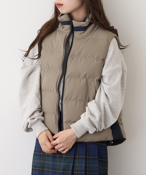 EGLANTINE(エグランティーヌ)の「EGLANTINE 中綿配色ベスト(ダウンベスト・レディース・アイボリー/ブラック/モスグリーン/オレンジ・38)」の11枚目の写真