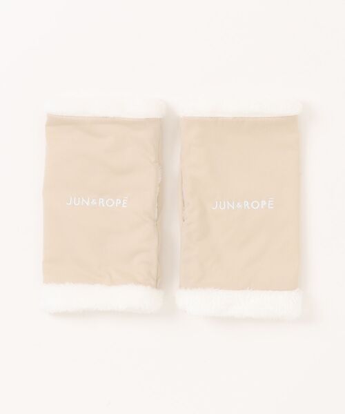 JUN&ROPE'（ジュンアンドロペ）の「ハンドウォーマー/撥水・防風/Oggi掲載（手袋・レディース・ホワイト/ブラック/ベージュ/グレー・FREE）」の4枚目の写真