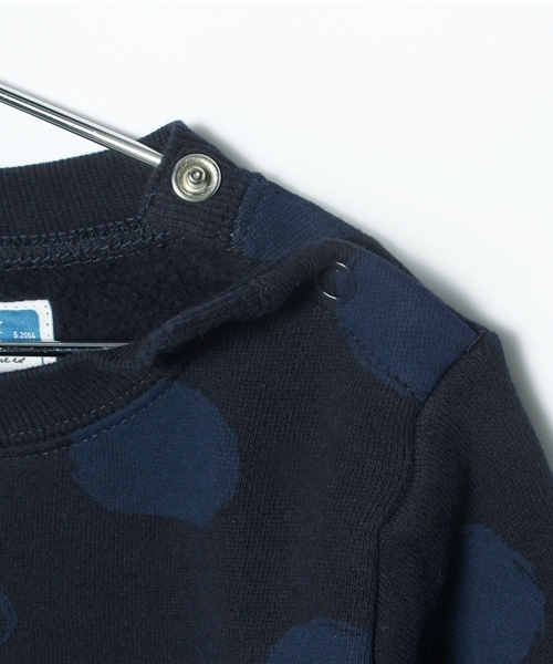 CIAOPANIC TYPY（チャオパニックティピー）の「ドット裏起毛スウェットプルオーバー（スウェット・キッズ・ブラック/グレー/ダークグレー/ネイビー・105/135/125/115/95）」の10枚目の写真