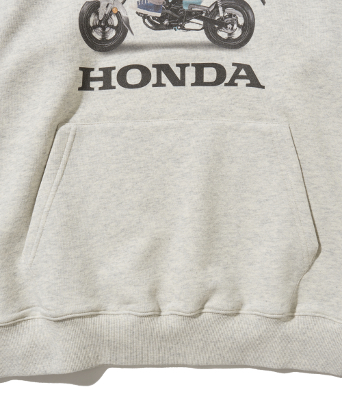 PHYPS MOTORCYCLE(フィップスモーターサイクル)の「DAX Bear Hoodie Oatmeal(パーカー・レディース・その他・MEDIUM/LARGE/X-LARGE/SMALL)」の5枚目の写真