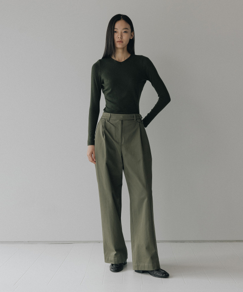 BLANKROOM HER(ブランクルームウーマン)の「ローブイネックT_MOSS GREEN(Tシャツ/カットソー・レディース・その他・ONE)」の3枚目の写真