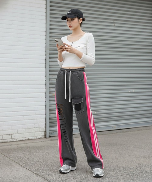 Pt18kg(プラチナイチハチキログラム)の「スクエアネック フロントボタンデザイントップス(Tシャツ/カットソー・レディース・ブラック/グレー/ホワイト・FREE)」の20枚目の写真