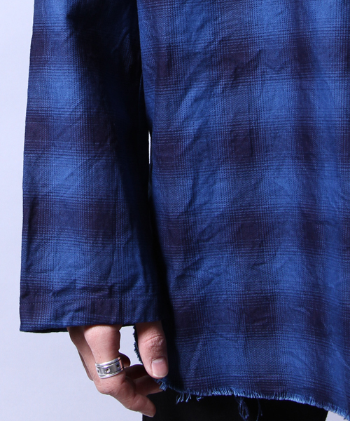 AMERICAN RAG CIE（アメリカンラグシー）の「AMERICAN RAG CIE インディゴオンブレープルオーバーシャツ（シャツ/ブラウス・メンズ・インディゴブルー・2/1）」の4枚目の写真