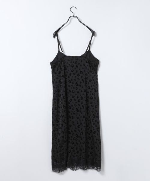 JEANASIS（ジーナシス）の「レーストリムサテンキャミワンピース/650164（ワンピース・レディース・ブラック系その他/ホワイト系その他・FREE）」の3枚目の写真