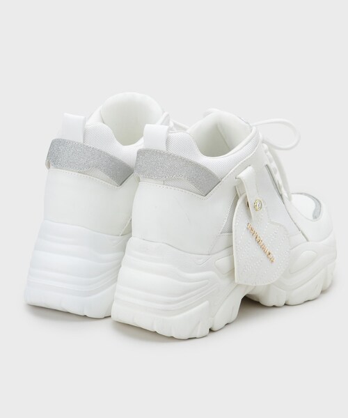 ESPERANZA（エスペランサ）の「きゅんフィットハートチャームスニーカー（スニーカー・レディース・ブラック/ブラウン系8/ホワイト・LL/L/M/S）」の6枚目の写真