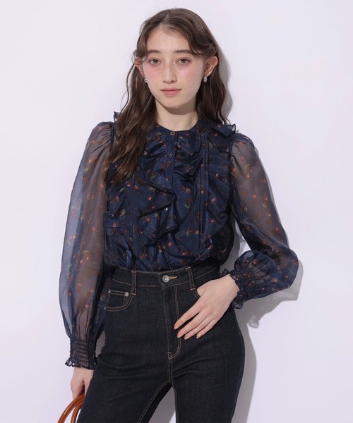 Rirandture(リランドチュール)の「チェリープリントフリルブラウス(シャツ/ブラウス・レディース・ネイビー/オフホワイト・2)」の9枚目の写真