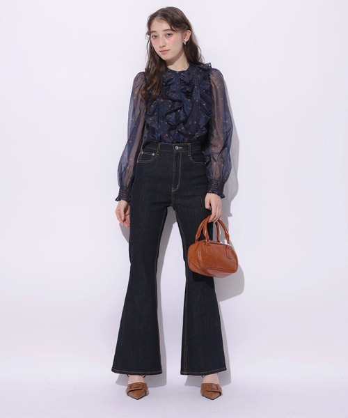 Rirandture(リランドチュール)の「チェリープリントフリルブラウス(シャツ/ブラウス・レディース・ネイビー/オフホワイト・2)」の10枚目の写真