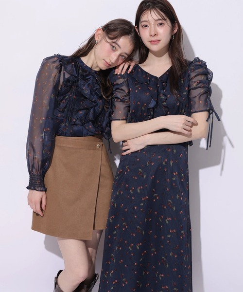 Rirandture(リランドチュール)の「チェリープリントフリルブラウス(シャツ/ブラウス・レディース・ネイビー/オフホワイト・2)」の18枚目の写真