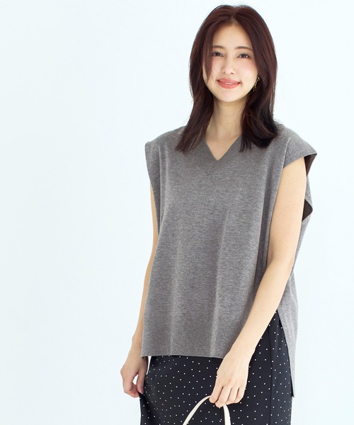 coca（coca）（コカ）の「ニットVネックベスト（ベスト・レディース・グレー/アイボリー・L/M）」の3枚目の写真
