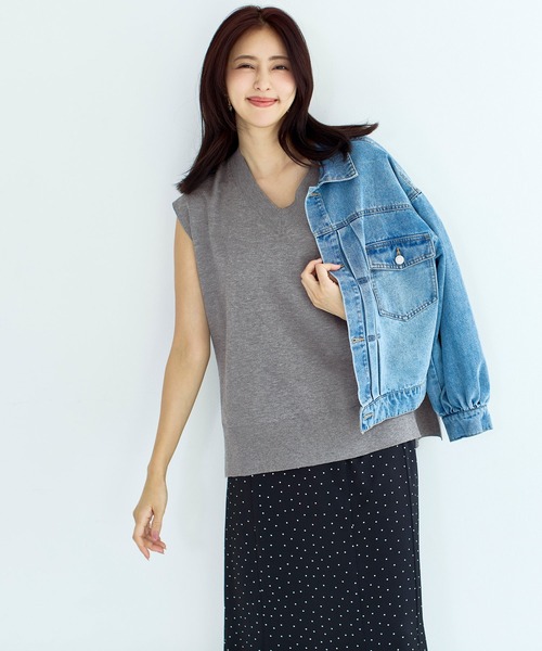 coca（coca）（コカ）の「ニットVネックベスト（ベスト・レディース・グレー/アイボリー・L/M）」の7枚目の写真