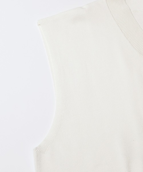 coca（coca）（コカ）の「ニットVネックベスト（ベスト・レディース・グレー/アイボリー・L/M）」の17枚目の写真