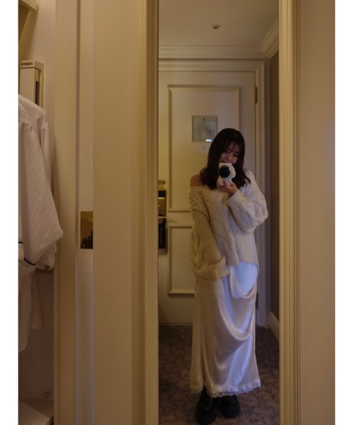 jumelle(ジュメロ)の「ドレープサテンスカート(スカート・レディース・アイボリー・SMALL/MEDIUM)」の16枚目の写真