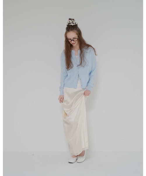 jumelle(ジュメロ)の「ドレープサテンスカート(スカート・レディース・アイボリー・SMALL/MEDIUM)」の4枚目の写真