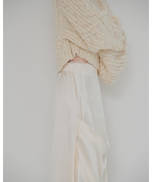 jumelle(ジュメロ)の「ドレープサテンスカート(スカート・レディース・アイボリー・SMALL/MEDIUM)」の5枚目の写真
